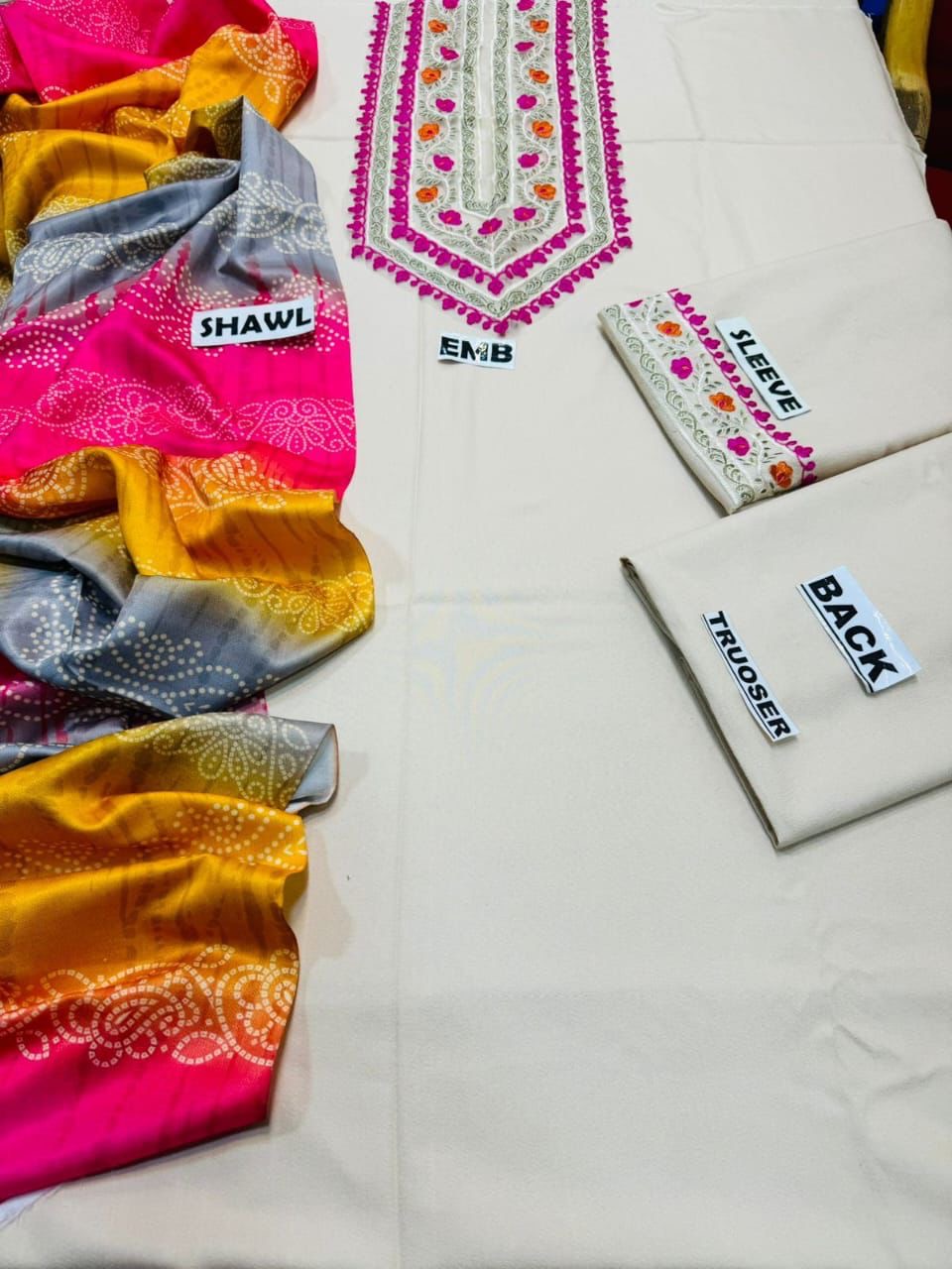 ASLING DHANAK EMBROIDERD UNSTICH 3pc (WA-946)