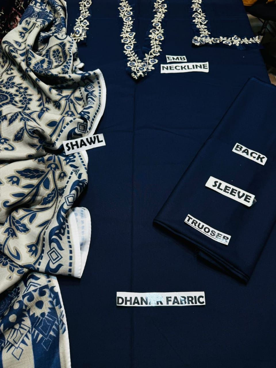 ASLING DHANAK EMBROIDERD UNSTICH 3pc (WA-585)