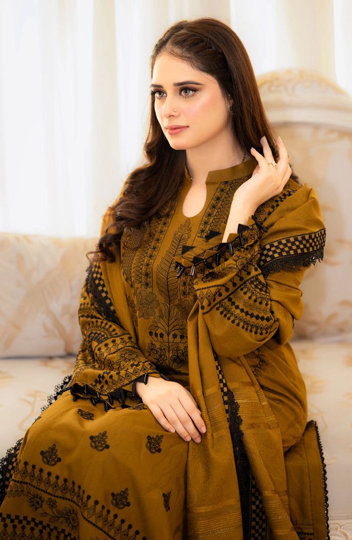 URGE DHANAK EMBROIDERD UNSTICHED 3pc DHANAK EMBROIDERED SHAWL (WA-650)