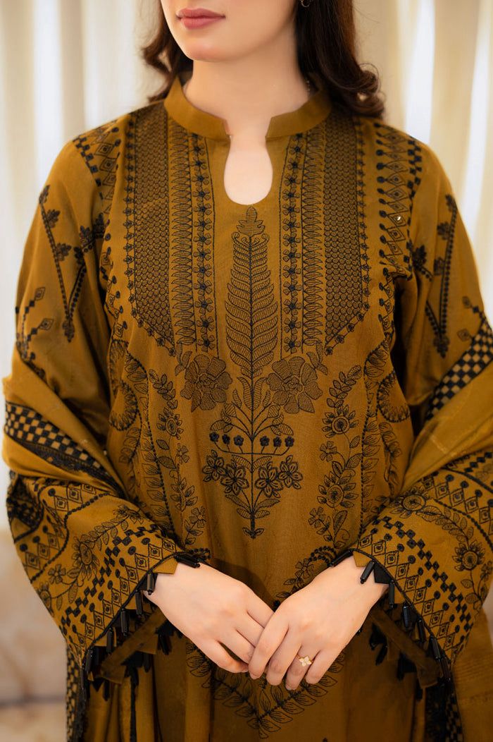 URGE DHANAK EMBROIDERD UNSTICHED 3pc DHANAK EMBROIDERED SHAWL (WA-650)