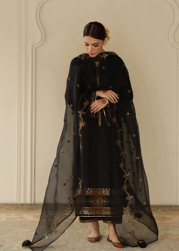 DYOT-BLACK-GOLD-EMBROIDERD LAWN 3PC (WA_5645)