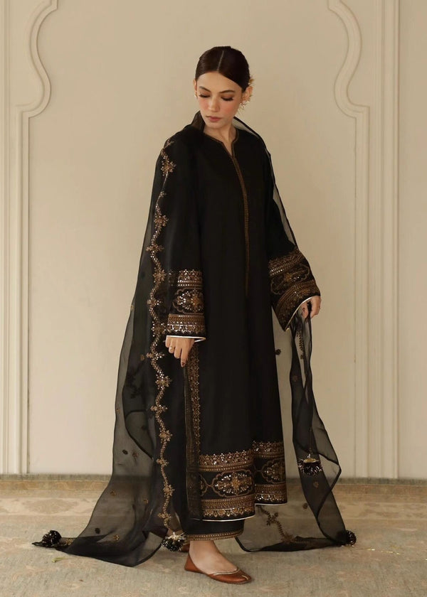 DYOT-BLACK-GOLD-EMBROIDERD LAWN 3PC (WA_5645)