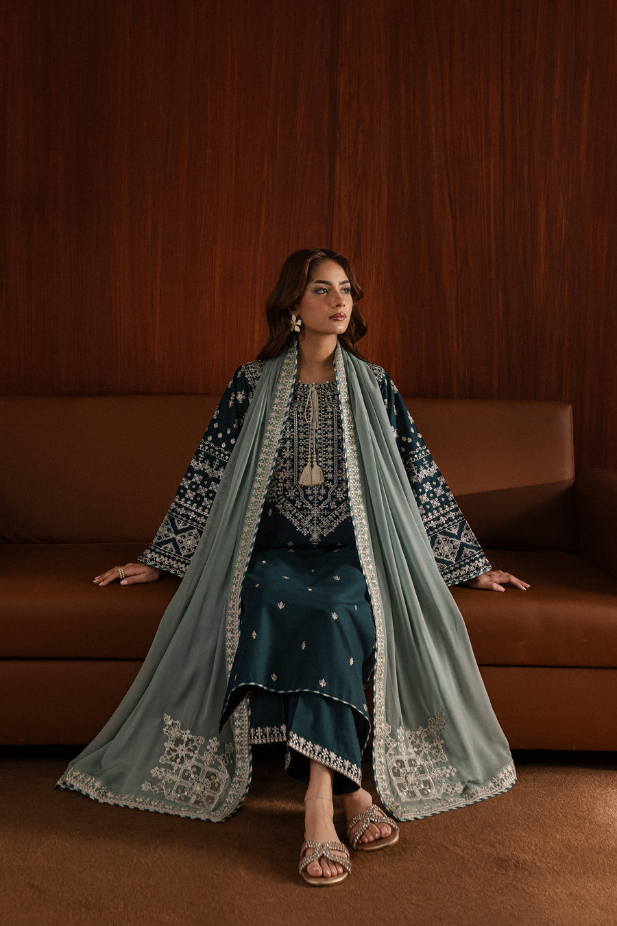 BAROUQE MOST DEMANDING ARTICAL LAWN EMBROIDERD UNSTICH 3PC (WA-950)