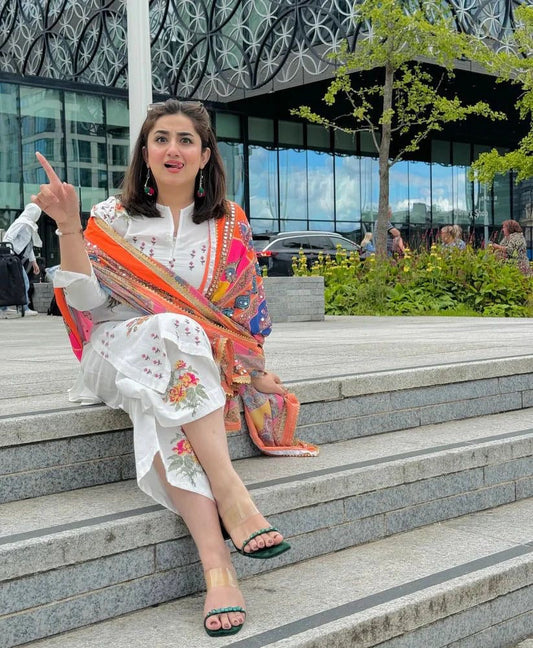 NIMRA MEHAR-DHANK EMBROIDERD UNSTICH 3pc(WA-666)